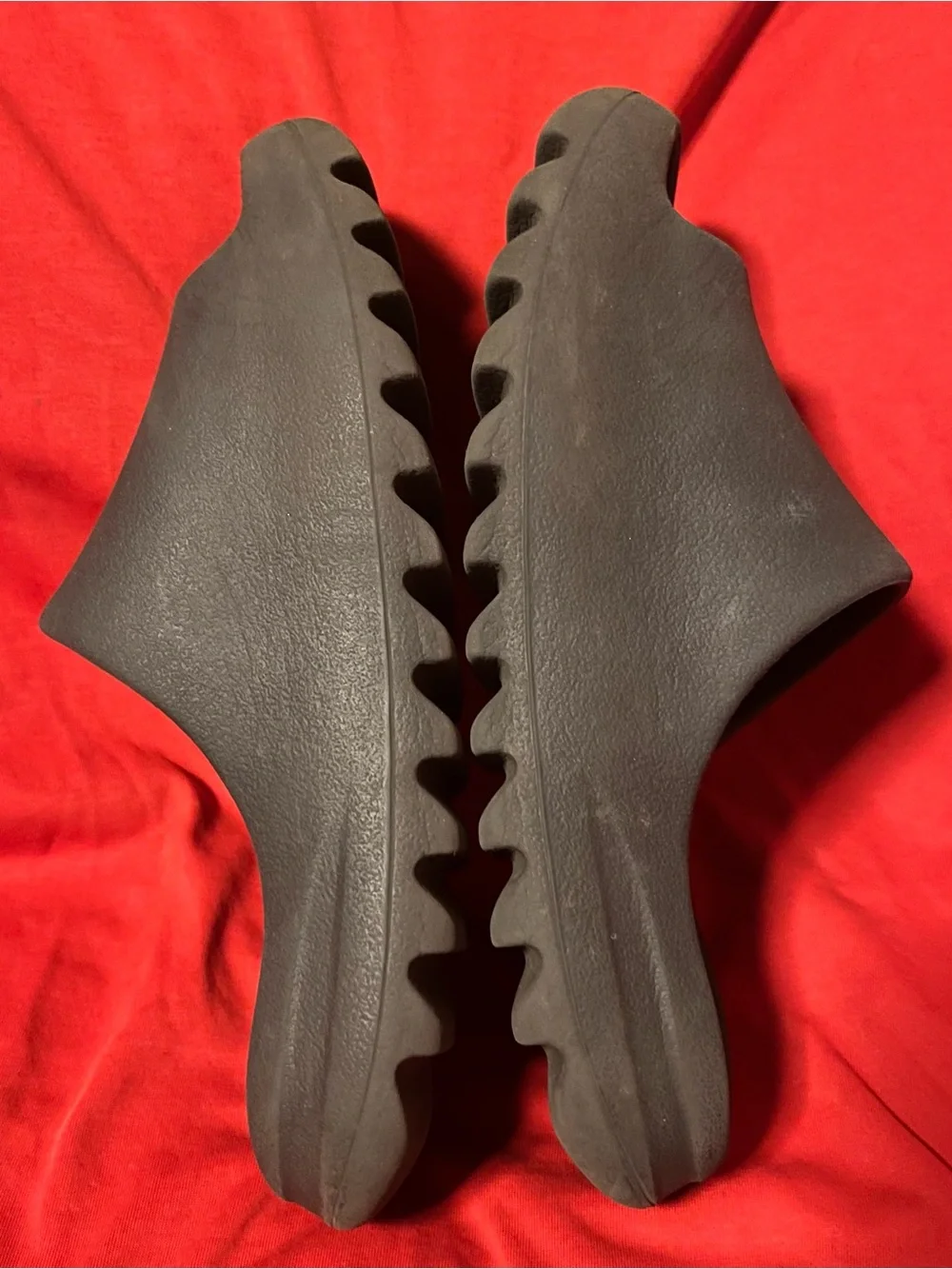 Adidas Yeezy slides (7)